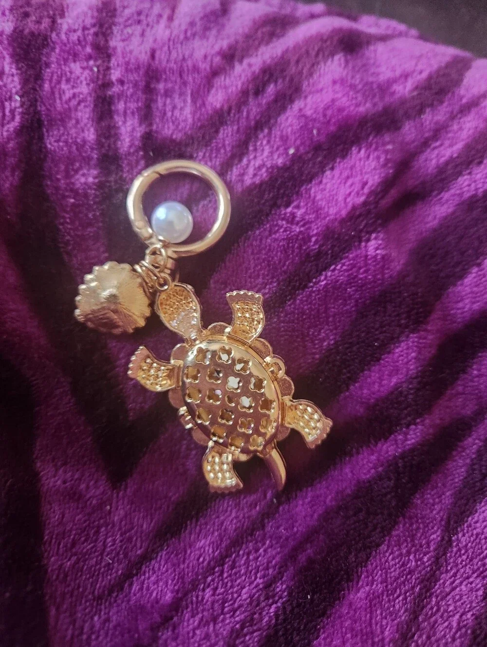 Gold Tone Turtle Keychain /bag Charm with Yellow Gems